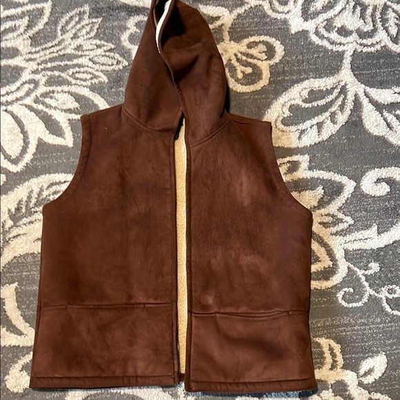 Lauren Ralph Lauren Brown Hooded Vest size large. Excellent condition - Picture 1 of 5